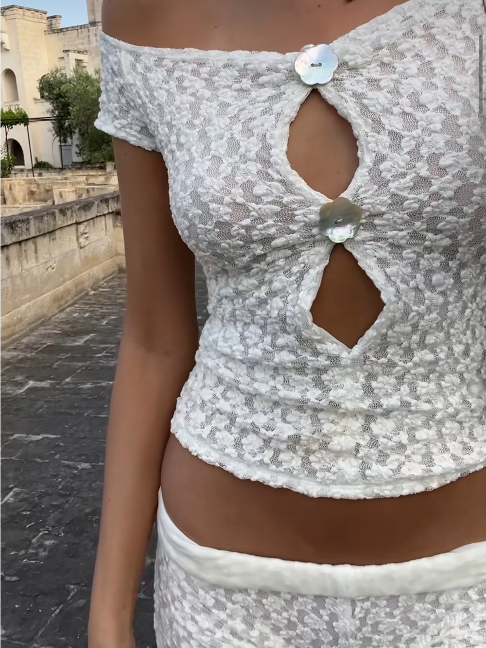 Buci Lace T-Shirt in Ivory